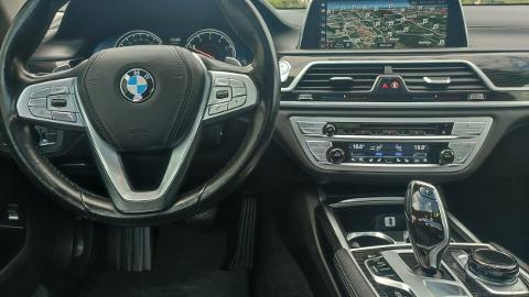 BMW Seria  7 G11/12  (326KM) -  164 900  PLN, 2018 - Otwock - wyprzedaż | Autoria.pl