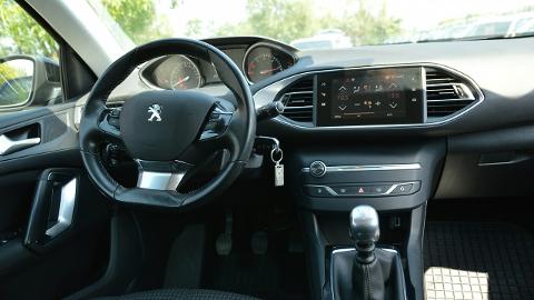 Peugeot 308 T9  (130KM) - 46 500  PLN, 2019 - CHEŁM - wyprzedaż | Autoria.pl