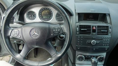 Mercedes-Benz Klasa C W203  (156KM) - 31 900  PLN, 2009 - Słupsk - wyprzedaż | Autoria.pl