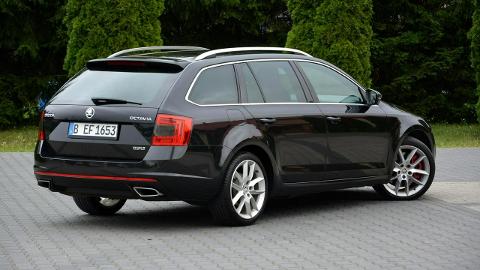 Škoda Octavia III  (184KM) - 54 900  PLN, 2015 - Ostrów Mazowiecka - wyprzedaż | Autoria.pl