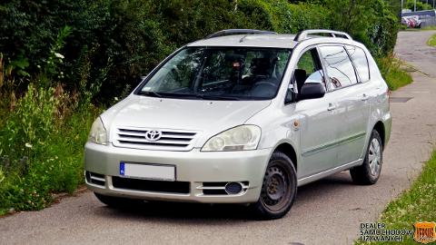 Toyota Avensis Verso I  (115KM) - 14 000  PLN, 2003 - Gdynia Cisowa - wyprzedaż | Autoria.pl