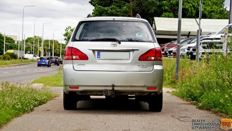 Toyota Avensis Verso I  (115KM) - 14 000  PLN, 2003 - Gdynia Cisowa - wyprzedaż | Autoria.pl