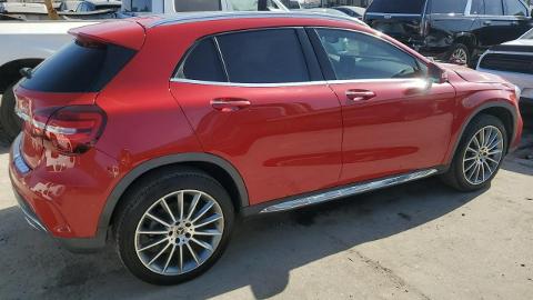 Mercedes-Benz GLA (221KM) - 41 200  PLN, 2018 - Katowice - wyprzedaż | Autoria.pl