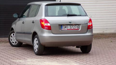 Škoda Fabia II  (60KM) - 16 900  PLN, 2010 - MIKOŁÓW - wyprzedaż | Autoria.pl