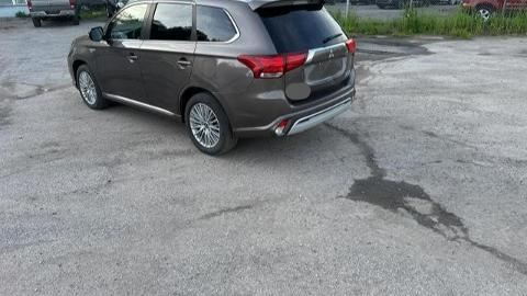 Mitsubishi Outlander III  (166KM) - 52 000  PLN, 2019 - Katowice - wyprzedaż | Autoria.pl