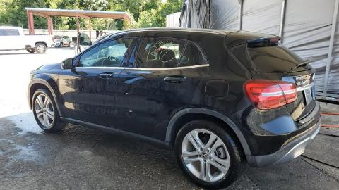 Mercedes-Benz GLA (208KM) - 62 999  PLN, 2020 - Katowice - wyprzedaż | Autoria.pl