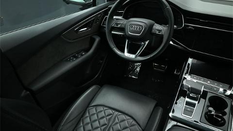 Audi SQ7 (500KM) -  189 000  PLN, 2021 - Katowice - wyprzedaż | Autoria.pl