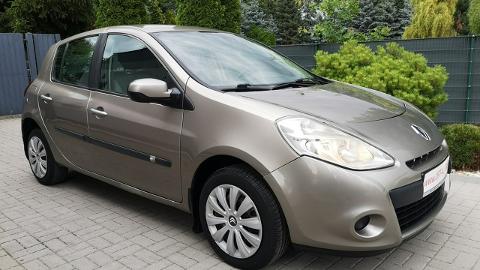 Renault Clio II  (75KM) - 15 900  PLN, 2011 - Strzegom - wyprzedaż | Autoria.pl