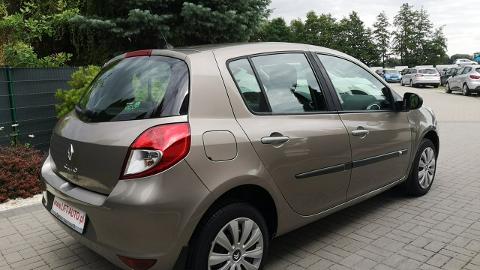 Renault Clio II  (75KM) - 15 900  PLN, 2011 - Strzegom - wyprzedaż | Autoria.pl