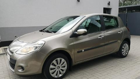 Renault Clio II  (75KM) - 15 900  PLN, 2011 - Strzegom - wyprzedaż | Autoria.pl