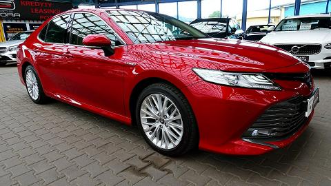 Toyota Camry IX  (218KM) -  129 900  PLN, 2019 - Mysłowice - wyprzedaż | Autoria.pl