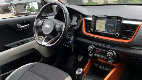 Kia Stonic (120KM) - 63 900  PLN, 2019 - Tarnowskie Góry - wyprzedaż | Autoria.pl