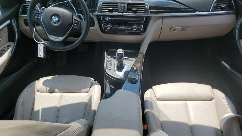 BMW Seria  3 F30/F31  (248KM) - 45 200  PLN, 2017 - Sękocin Nowy - wyprzedaż | Autoria.pl