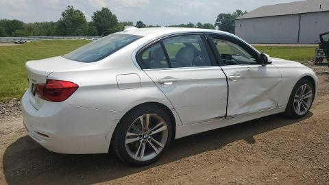 BMW Seria  3 F30/F31  (248KM) - 45 200  PLN, 2017 - Sękocin Nowy - wyprzedaż | Autoria.pl