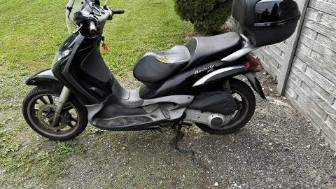 Piaggio Beverly (21KM) - 4 200  PLN, 2004 - Bliżyn - wyprzedaż | Autoria.pl