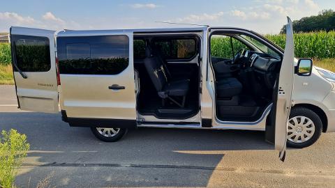 Renault Trafic III  (125KM) - 99 900  PLN, 2018 - PLESZEW - wyprzedaż | Autoria.pl