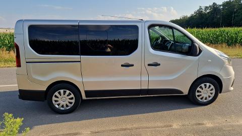 Renault Trafic III  (125KM) - 99 900  PLN, 2018 - PLESZEW - wyprzedaż | Autoria.pl