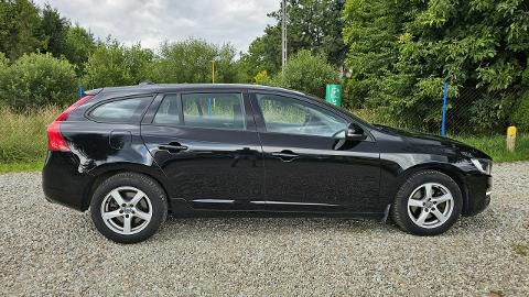 Volvo V60 I  (150KM) - 54 900  PLN, 2016 - Nowy Sącz - wyprzedaż | Autoria.pl