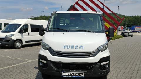 Iveco Daily 50C18 V H (180KM) -  145 000  PLN, 2019 - Widełki - wyprzedaż | Autoria.pl