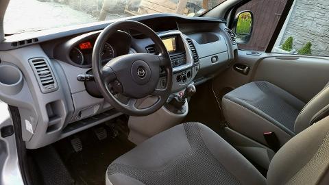 Opel Vivaro (115KM) - 41 000  PLN, 2014 - Jatutów - wyprzedaż | Autoria.pl