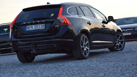 Volvo V60 I  (120KM) - 45 900  PLN, 2016 - Nowe Kucice - wyprzedaż | Autoria.pl