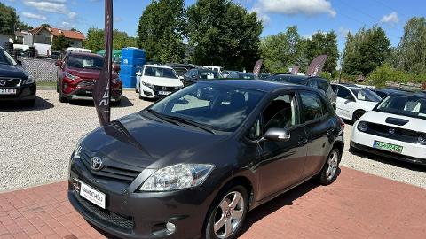 Toyota Auris I  (100KM) - 22 800  PLN, 2011 - SADE BUDY - wyprzedaż | Autoria.pl