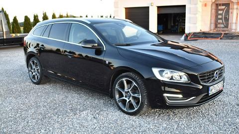 Volvo V60 I  (120KM) - 45 900  PLN, 2016 - Nowe Kucice - wyprzedaż | Autoria.pl