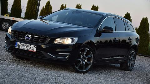 Volvo V60 I  (120KM) - 45 900  PLN, 2016 - Nowe Kucice - wyprzedaż | Autoria.pl