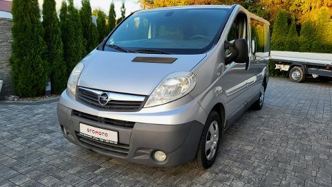 Opel Vivaro (115KM) - 41 000  PLN, 2014 - Jatutów - wyprzedaż | Autoria.pl