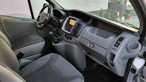 Opel Vivaro (115KM) - 41 000  PLN, 2014 - Jatutów - wyprzedaż | Autoria.pl