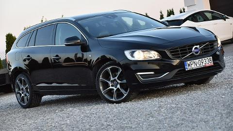 Volvo V60 I  (120KM) - 45 900  PLN, 2016 - Nowe Kucice - wyprzedaż | Autoria.pl