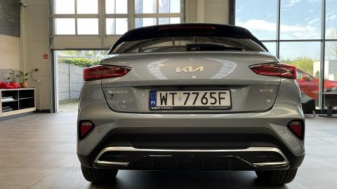 Kia XCeed (141KM) -  127 000  PLN, 2023 - Warszawa - wyprzedaż | Autoria.pl