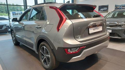 Kia Niro (129KM) -  137 700  PLN, 2024 - Warszawa - wyprzedaż | Autoria.pl