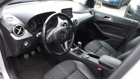 Mercedes-Benz Klasa B W246  (122KM) - 42 500  PLN, 2013 - Słupsk - wyprzedaż | Autoria.pl