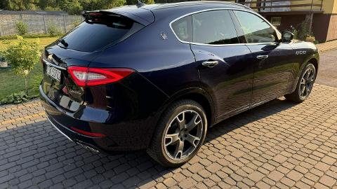 Maserati Levante (275KM) -  145 000  PLN, 2017 - Bliżyn - wyprzedaż | Autoria.pl