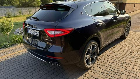 Maserati Levante (275KM) -  145 000  PLN, 2017 - Bliżyn - wyprzedaż | Autoria.pl