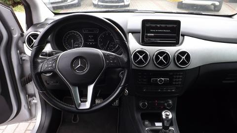 Mercedes-Benz Klasa B W246  (122KM) - 42 500  PLN, 2013 - Słupsk - wyprzedaż | Autoria.pl