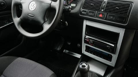 Volkswagen Golf IV  (100KM) - 8 500  PLN, 2002 - Goczałkowice-Zdrój - wyprzedaż | Autoria.pl