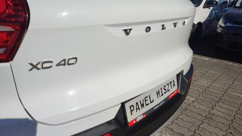 Volvo XC 40 (150KM) -  129 900  PLN, 2019 - Otwock - wyprzedaż | Autoria.pl