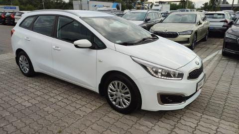 Kia Ceed II  (100KM) - 42 900  PLN, 2018 - Otwock - wyprzedaż | Autoria.pl