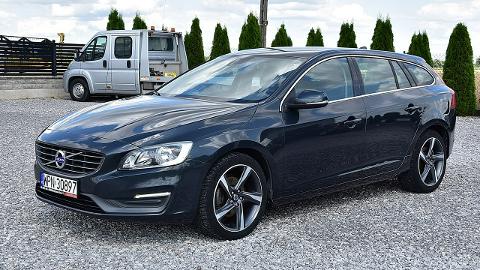 Volvo V60 I  (181KM) - 42 900  PLN, 2014 - Nowe Kucice - wyprzedaż | Autoria.pl