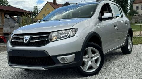 Dacia Sandero Stepway II  (90KM) - 27 900  PLN, 2015 - Strzegom - wyprzedaż | Autoria.pl