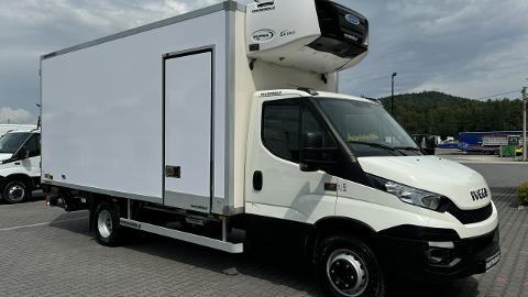 Iveco Daily 70C17 Mroźnia Agregat Carrier Supra 750 10-Palet + Winda (170KM) -  118 000  PLN, 2015 - Widełki - wyprzedaż | Autoria.pl