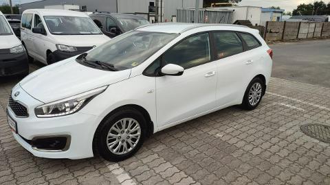 Kia Ceed II  (100KM) - 42 900  PLN, 2018 - Otwock - wyprzedaż | Autoria.pl