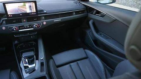 Audi A4 B9  (261KM) -  130 000  PLN, 2024 - Katowice - wyprzedaż | Autoria.pl