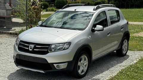 Dacia Sandero Stepway II  (90KM) - 27 900  PLN, 2015 - Strzegom - wyprzedaż | Autoria.pl