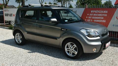 Kia Soul I  (128KM) - 20 900  PLN, 2010 - Kampinos - wyprzedaż | Autoria.pl