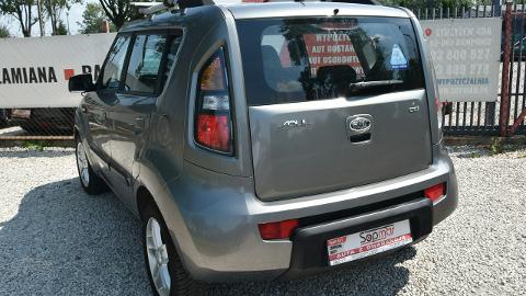 Kia Soul I  (128KM) - 20 900  PLN, 2010 - Kampinos - wyprzedaż | Autoria.pl