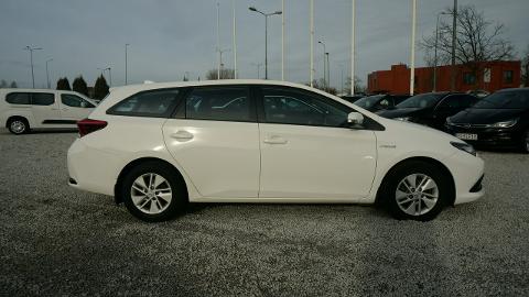 Toyota Auris II  (99KM) - 54 000  PLN, 2018 - Poznań - wyprzedaż | Autoria.pl