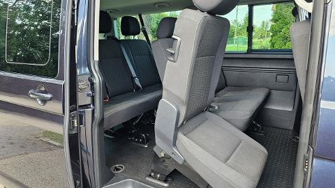 Volkswagen Caravelle (150KM) -  174 800  PLN, 2019 - Nowy Sącz - wyprzedaż | Autoria.pl